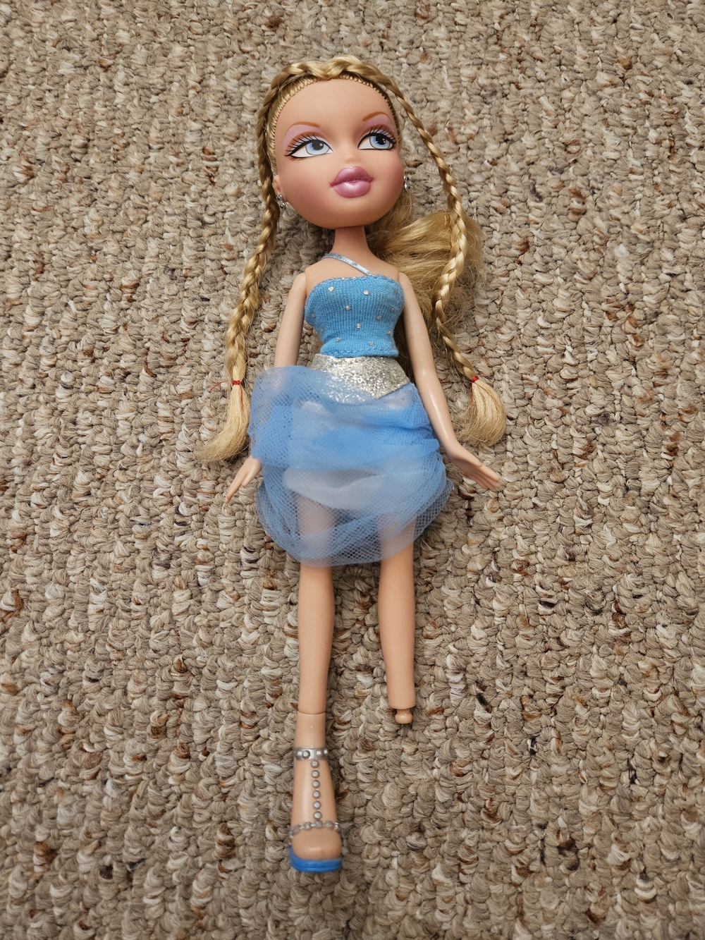 Bratz Sweet 16 Birthday Cloe Doll